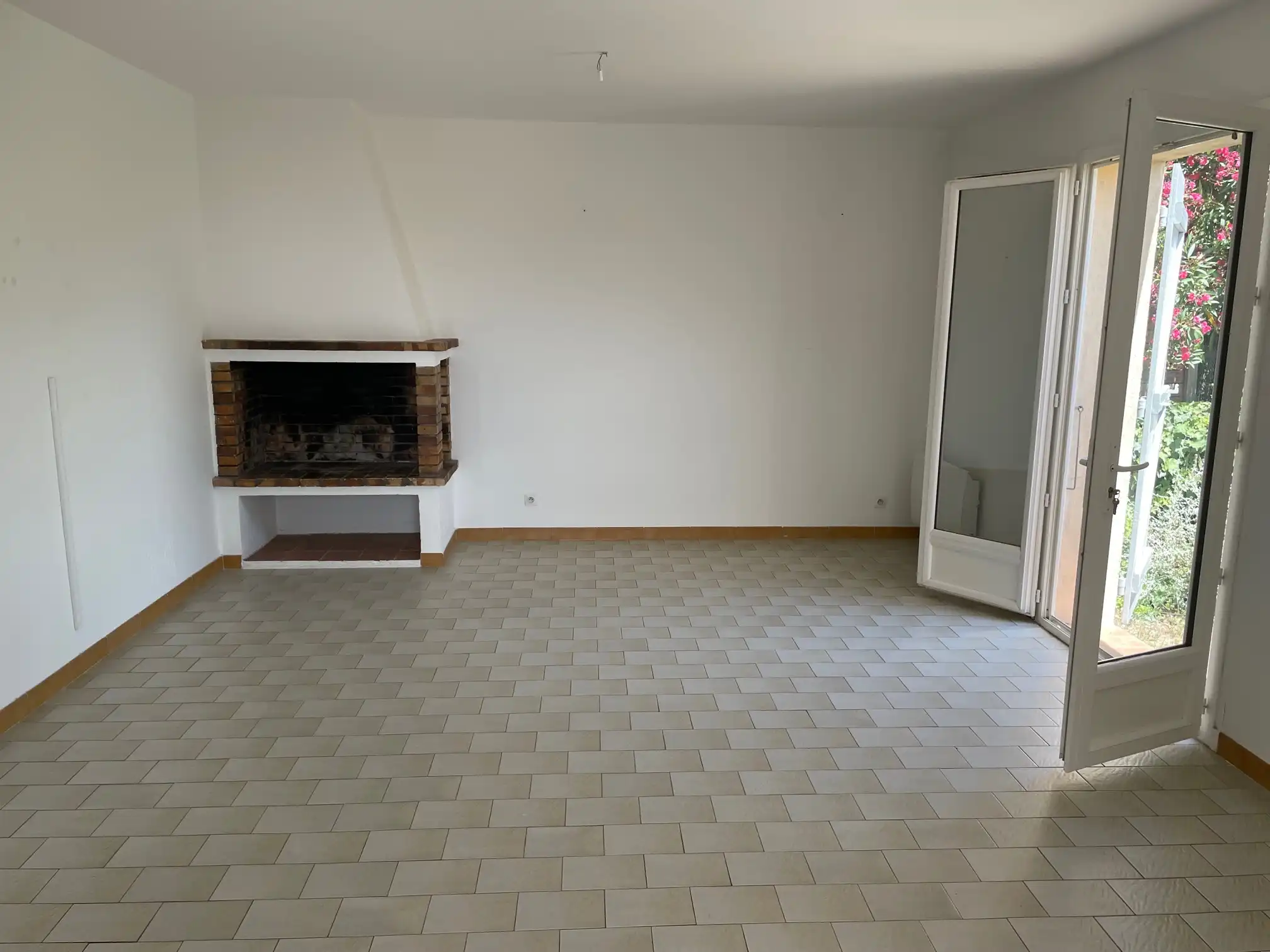 VILLA T4 quartier 4 chemins des Routes