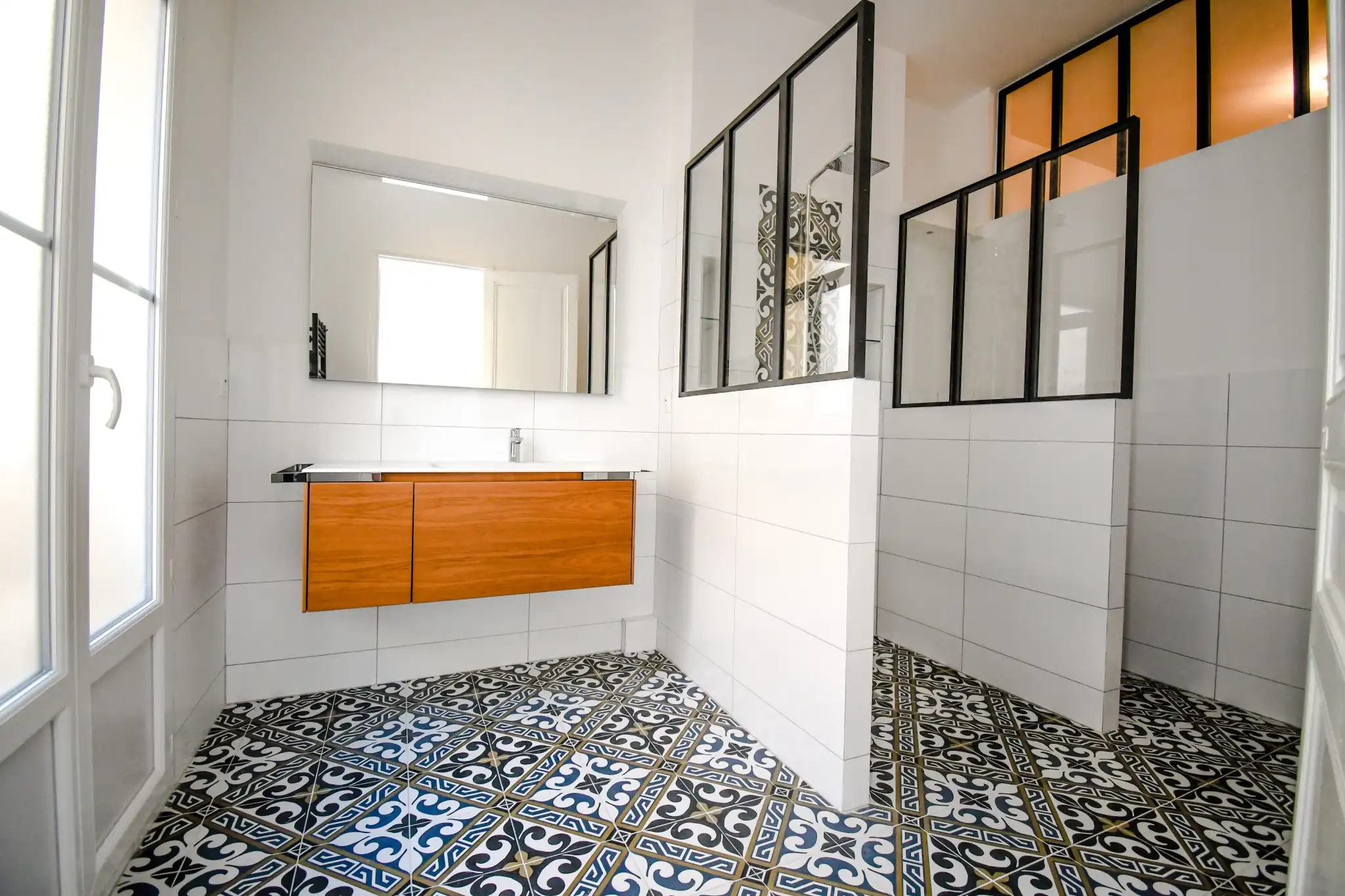 T3 HAUSMANNIEN de 92m² REFAIT À NEUF + CAVE