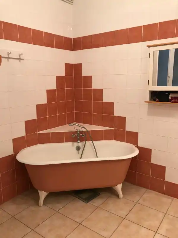 T3/4 RÉNOVÉ 89m² AVEC CAVE – RUE PEIRESC, TOULON